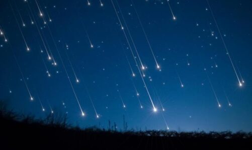 Le stelle cadenti… non cadono affatto. Le scie luminose della notte di San Lorenzo tra romanticismo e scienza